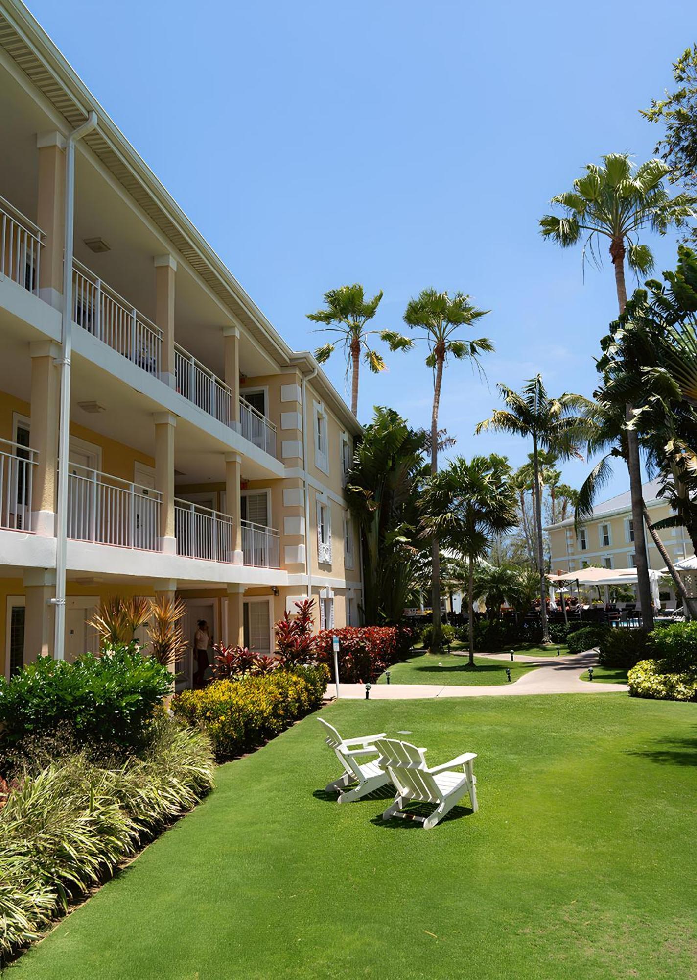 Sunshine Suites Resort West Bay Exteriör bild