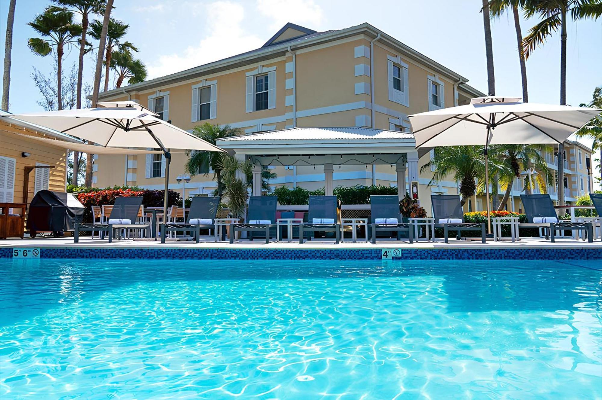 Sunshine Suites Resort West Bay Exteriör bild